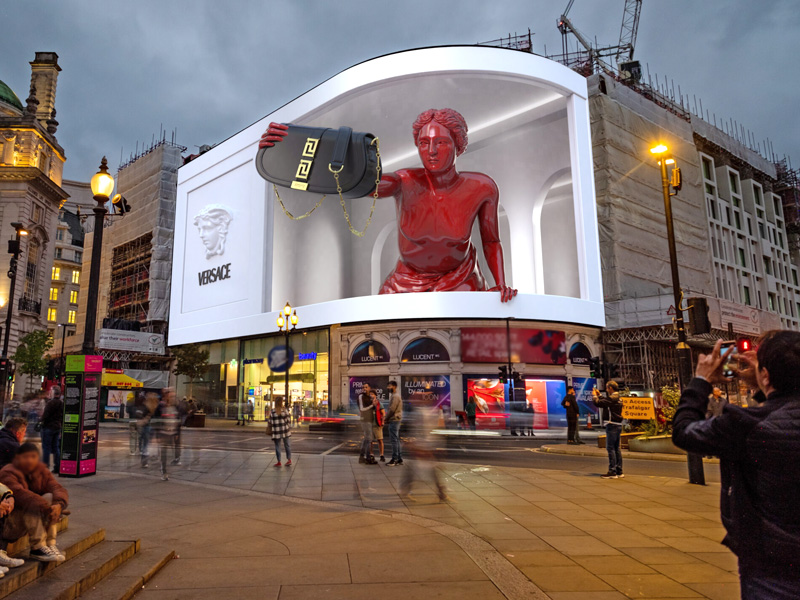 영국 피카딜리 서커스 시그니처 전광판